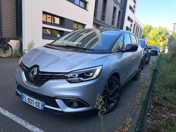 Renault Grand Scenic 1.7 DCI Intens - Diesel - Manuelle - 150 hp