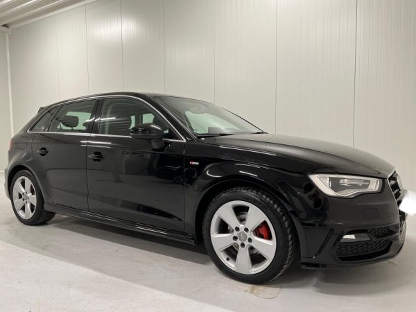 Audi A3 SPORTBACK - 2014 TFSI 110HP S-TRO AMBITION HF S-LINE - Image 31