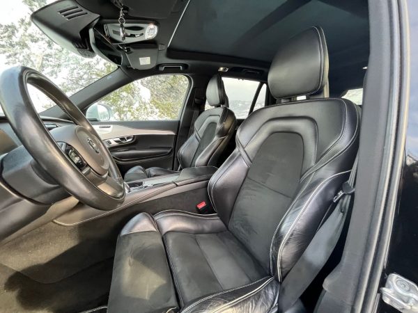 Volvo XC90 - Image 3