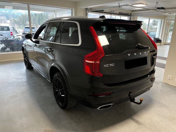 Volvo XC90 - Image 6