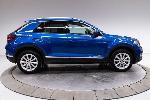 Volkswagen T-Roc - Image 11