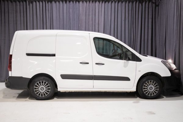 Peugeot Partner - Image 12