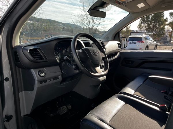 Toyota Proace 2.0 - Image 11