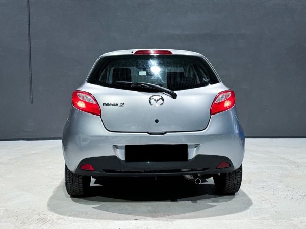 Mazda 2 - Image 19