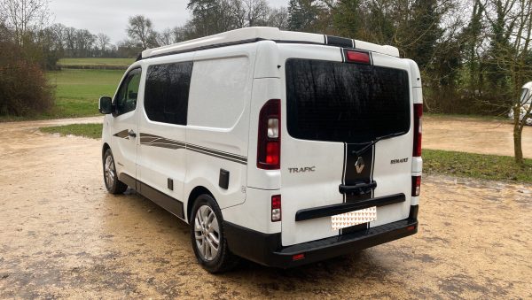 RENAULT TRAFIC - Image 6