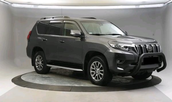 Toyota Land Cruiser GX - Image 7