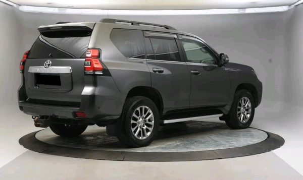 Toyota Land Cruiser GX - Image 5