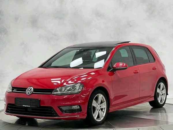 Volkswagen Golf R-LINE