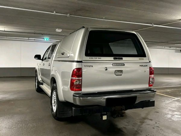 Toyota HiLux - Image 7