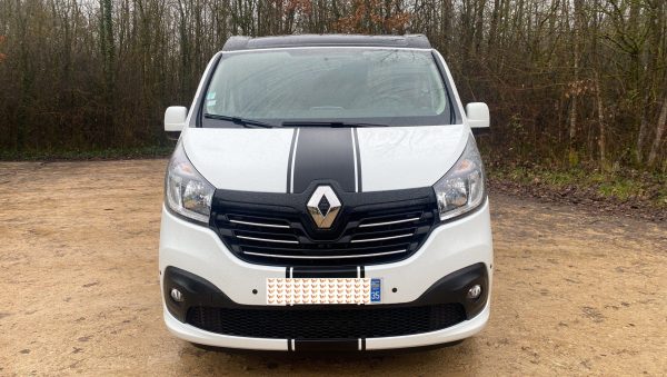 RENAULT TRAFIC - Image 26